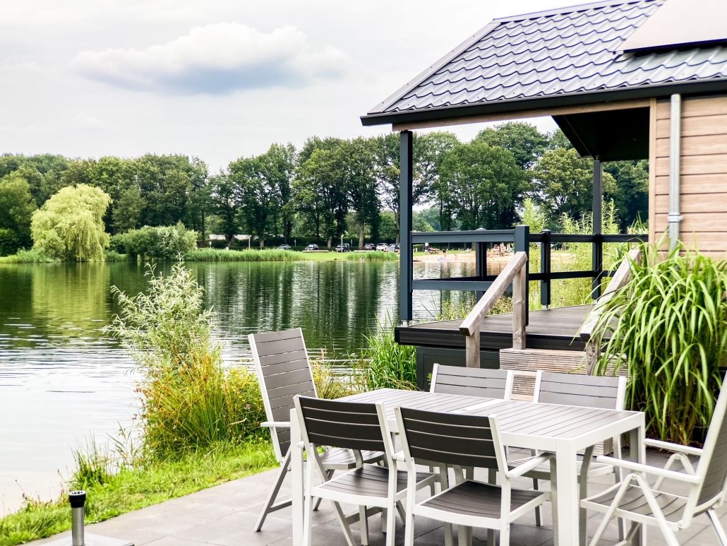 Waterlodge 2